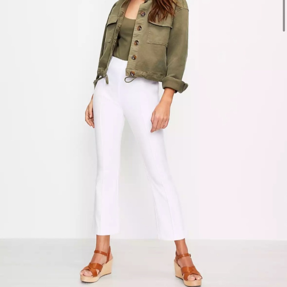 LOFT Kick Crop Pants in White - side zip